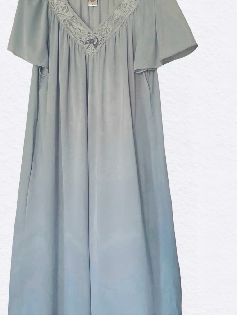 Shadowline Vintage Sky Blue Nylon & Lace Nightgown with Flutter Sleeves Size M